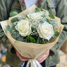Букет цветов из:  Розы в Большом Камне