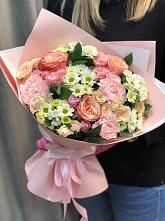 Букет цветов из:  Гвоздики, Розы и Хризантемы в Большом Камне