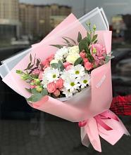Букет цветов из:  Розы, Лизиантусы и Хризантемы в Большом Камне